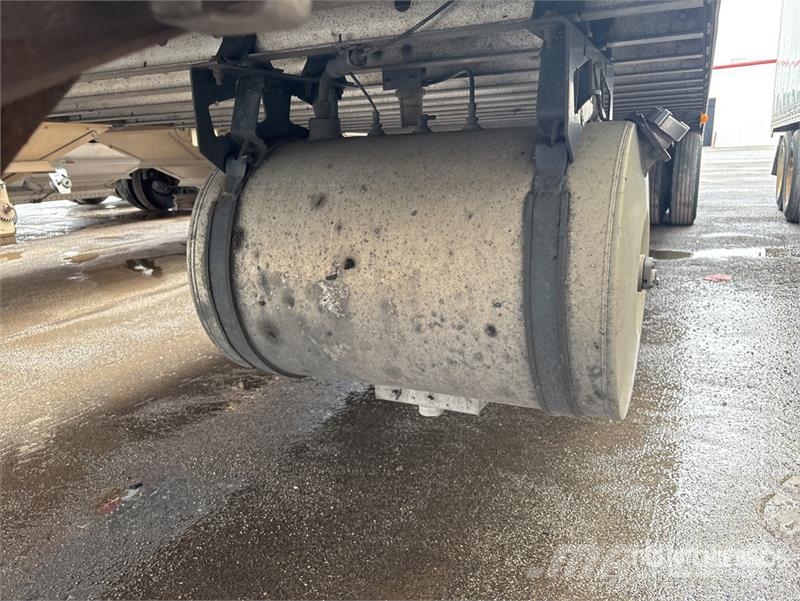 Great Dane ESS-1119-32053 53 ft x 102 in T/A Multi -Temp Refr Temperature controlled semi-trailers