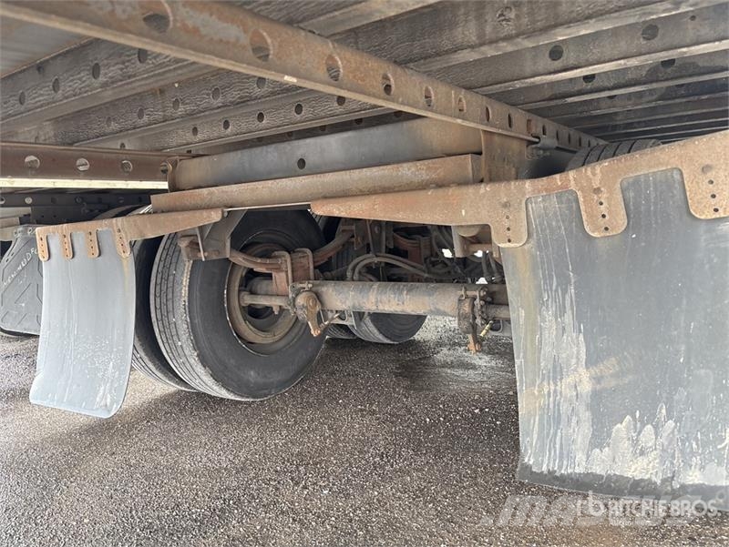 Great Dane ESS-1119-32053 53 ft x 102 in T/A Multi -Temp Refr Poluprikolice hladnjače