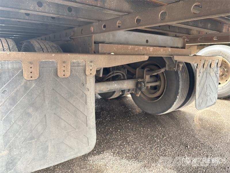 Great Dane ESS-1119-32053 53 ft x 102 in T/A Multi -Temp Refr Temperature controlled semi-trailers