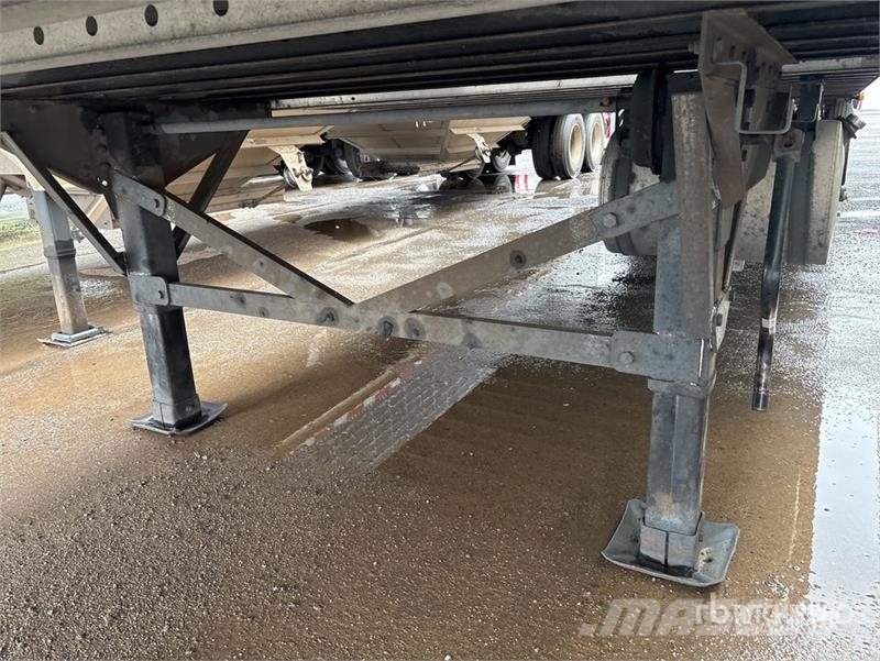 Great Dane ESS-1119-32053 53 ft x 102 in T/A Multi -Temp Refr Temperature controlled semi-trailers