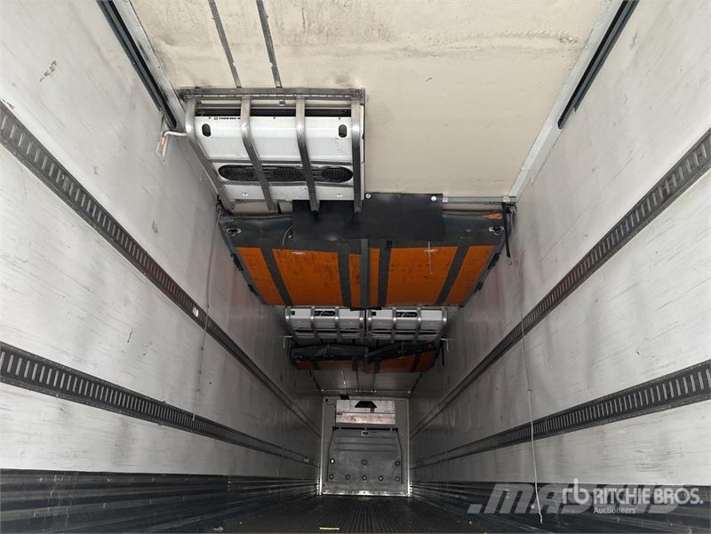 Great Dane ESS-1119-32053 53 ft x 102 in T/A Multi -Temp Refr Poluprikolice hladnjače