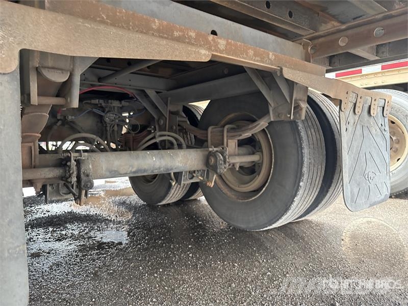 Great Dane ESS-1119-32053 53 ft x 102 in T/A Multi -Temp Refr Temperature controlled semi-trailers