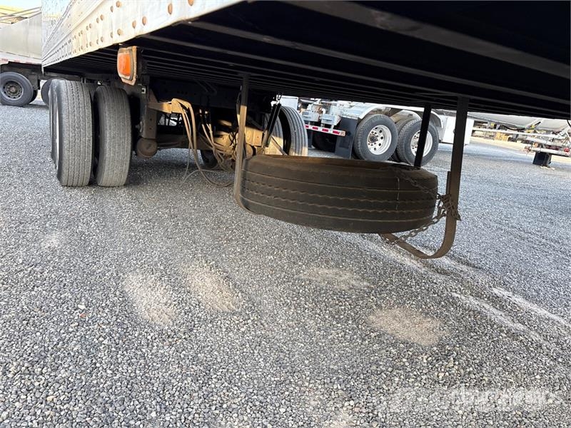 Great Dane SSL131420053 53 ft x 102 in T/A Van Trailer Причепи-фургони