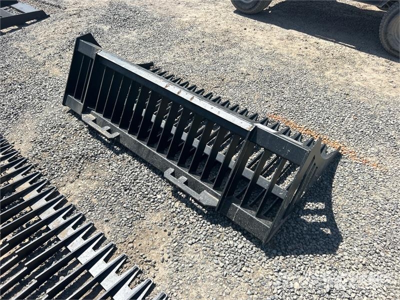 Greatbear 66 in Rock Skid Steer Bucket (Unused) Baldes