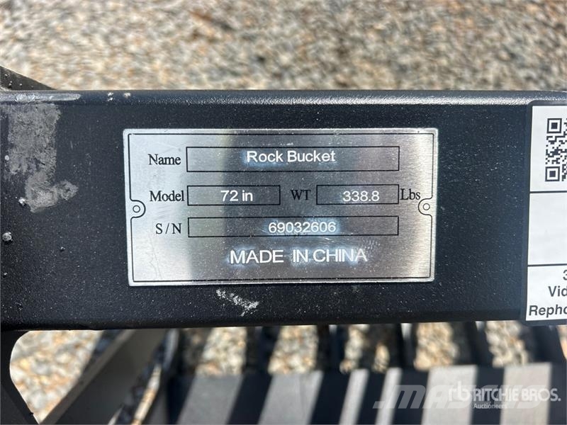 Greatbear 72 in Rock Skid Steer Bucket (Unused) Baldes