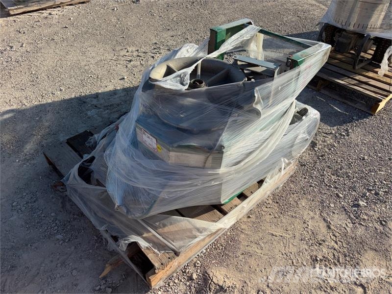 Greenlee 555C Electric Conduit Pipe Bending Machine 파이프레이어 도저