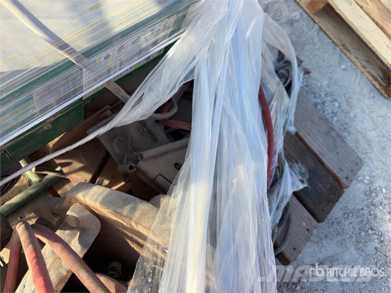 Greenlee 555C Electric Conduit Pipe Bending Machine 파이프레이어 도저