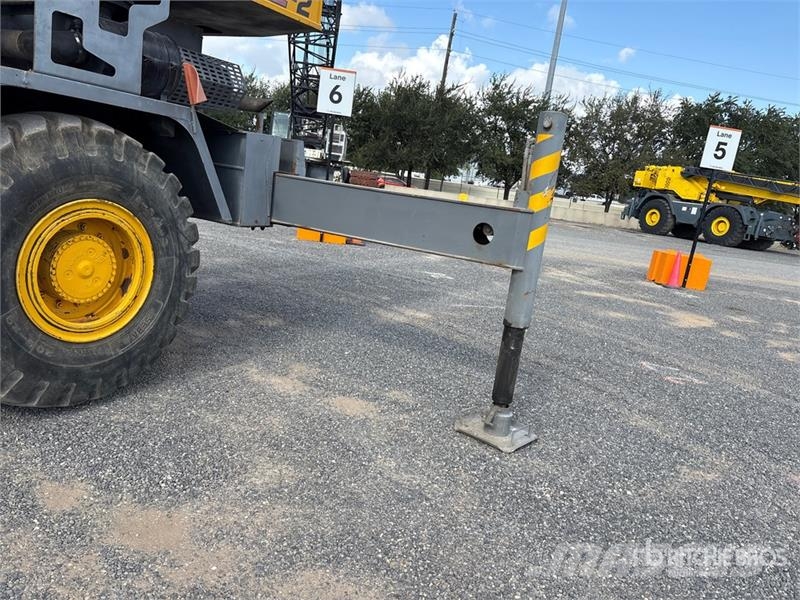 Grove RT530E-2 Kraner til hårdt terræn