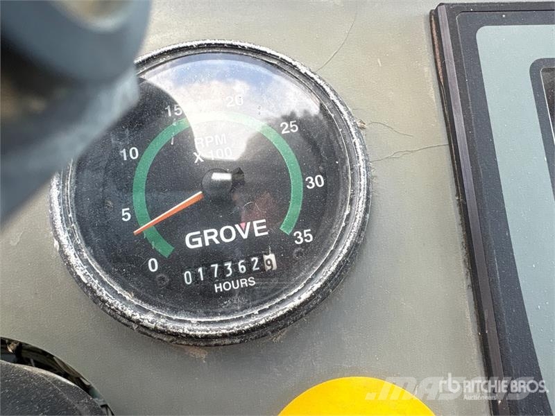 Grove RT530E-2 Kraner til hårdt terræn