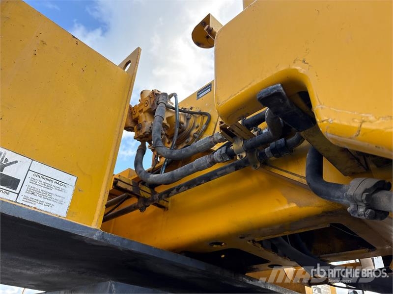 Grove RT530E-2 Kraner til hårdt terræn