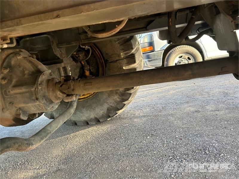 Grove RT640E Rough terrain cranes