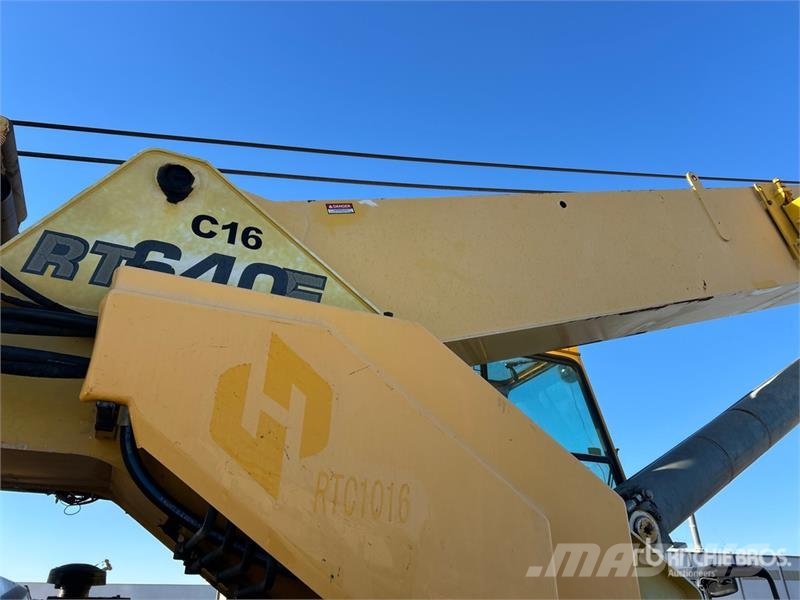 Grove RT640E Rough terrain cranes