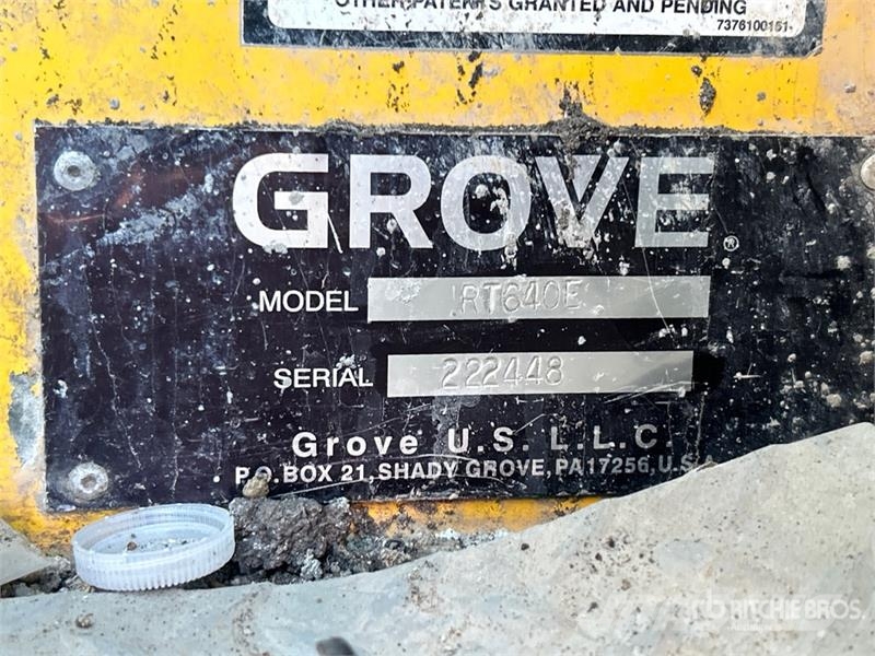 Grove RT640E Rough terrain cranes