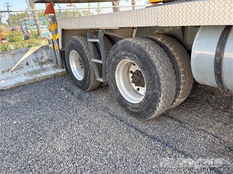 Grove TMS700E Żurawie gąsienicowe