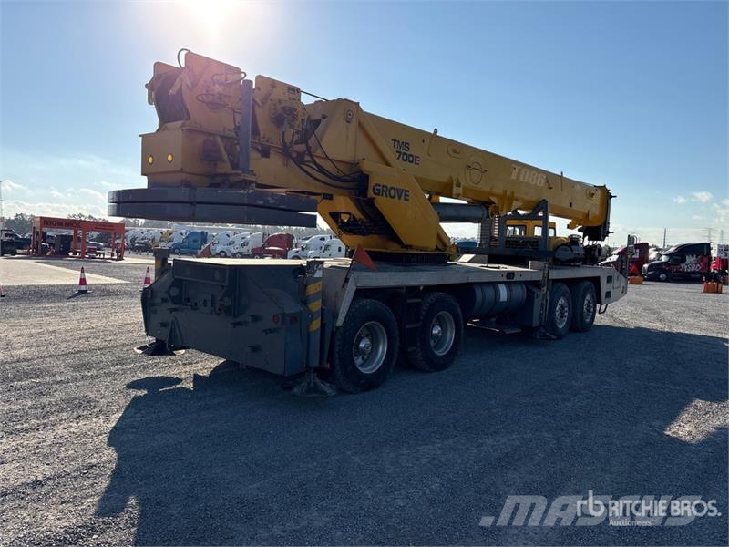 Grove TMS700E Gru cingolate