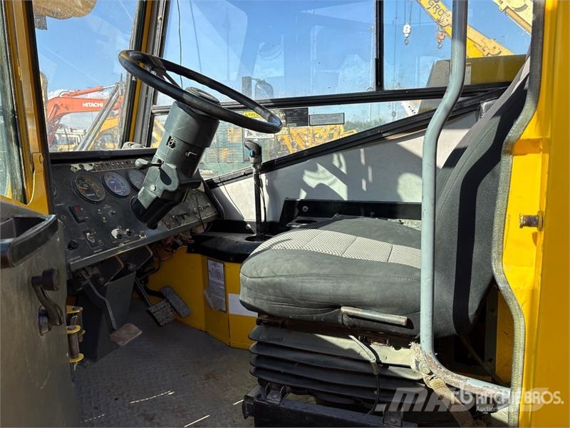 Grove TMS700E Żurawie gąsienicowe