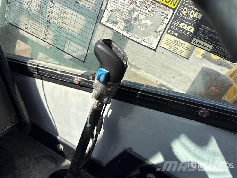 Grove TMS700E Żurawie gąsienicowe