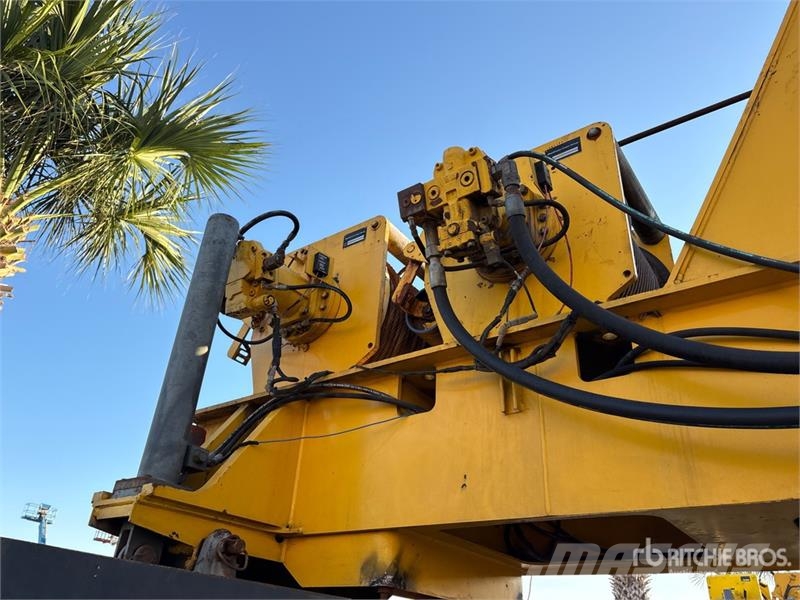 Grove TMS700E Track mounted cranes