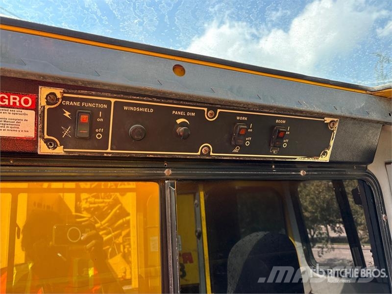 Grove TMS700E Gru cingolate