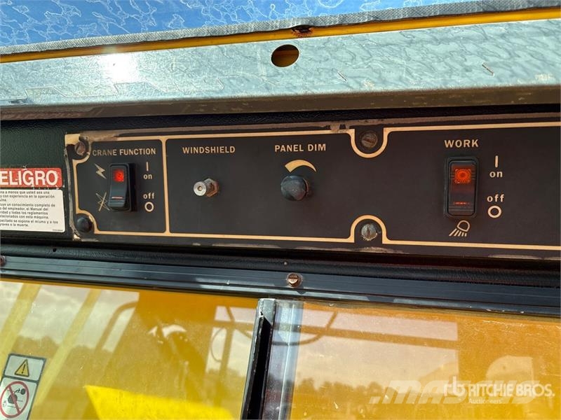 Grove TMS700E Żurawie gąsienicowe