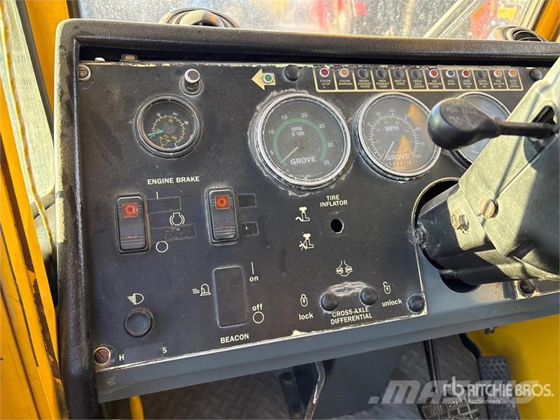 Grove TMS700E Track mounted cranes