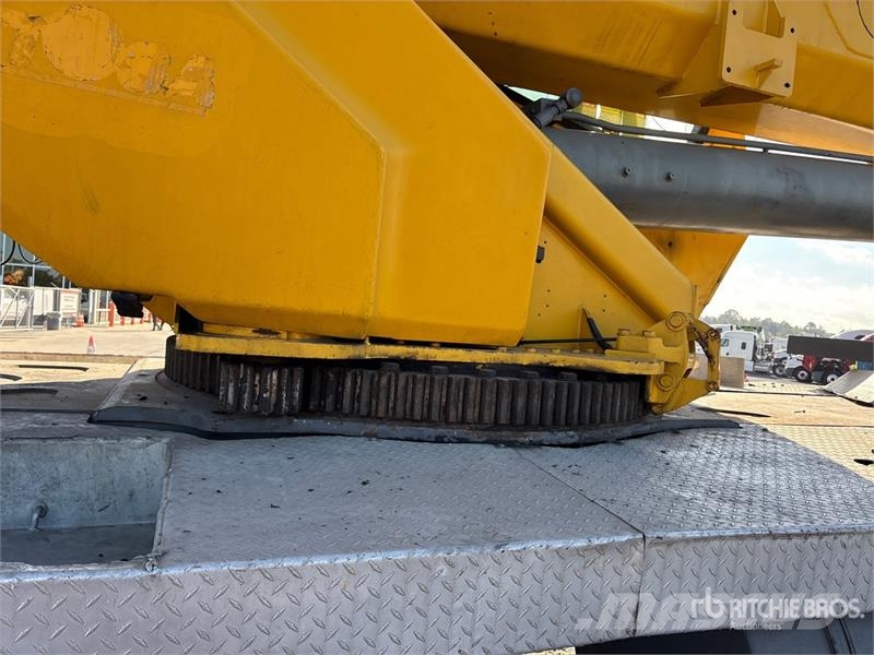 Grove TMS700E Gru cingolate