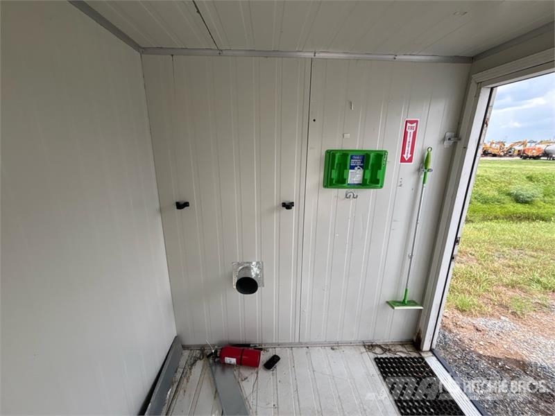  Guard Shack Citas piekabes