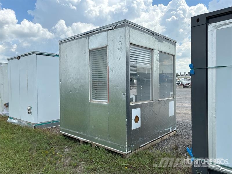  Guard Shack Citas piekabes