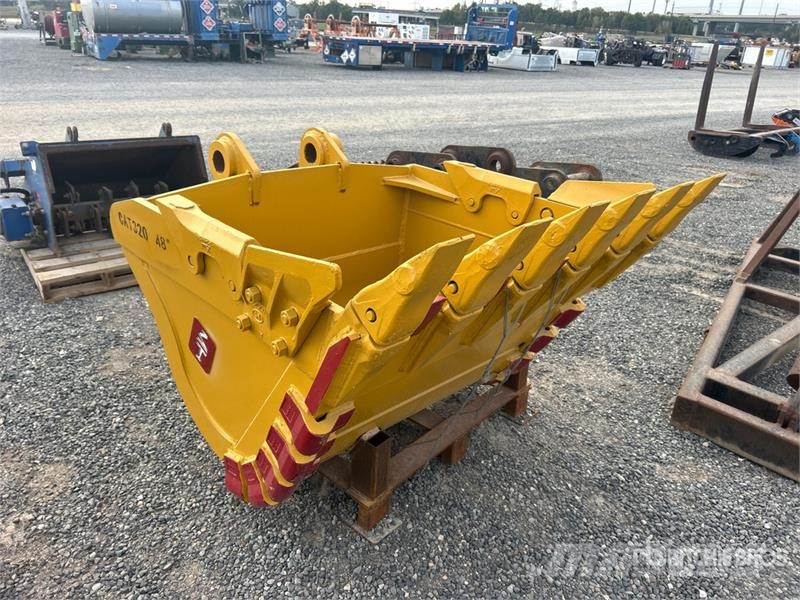 H&W BJT32048HD 48 in Digging Excavator Bucket - Fits C Kašike / Korpe