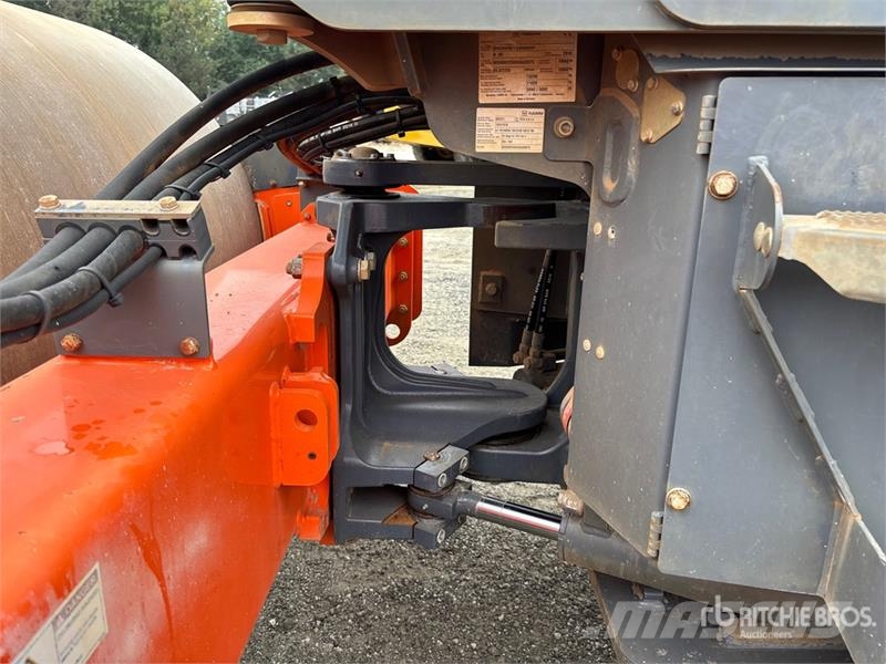 Hamm H10i Smooth Drum Compactor Single drum rollers