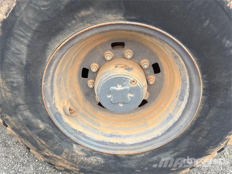 Hamm H10i Smooth Drum Compactor Single drum rollers