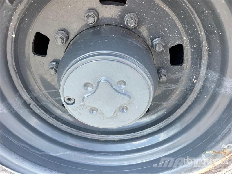 Hamm H11i Smooth Drum Compactor Trilrolwalsen
