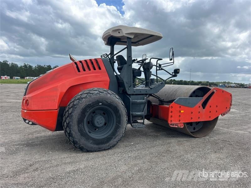Hamm H11i Smooth Drum Compactor Trilrolwalsen