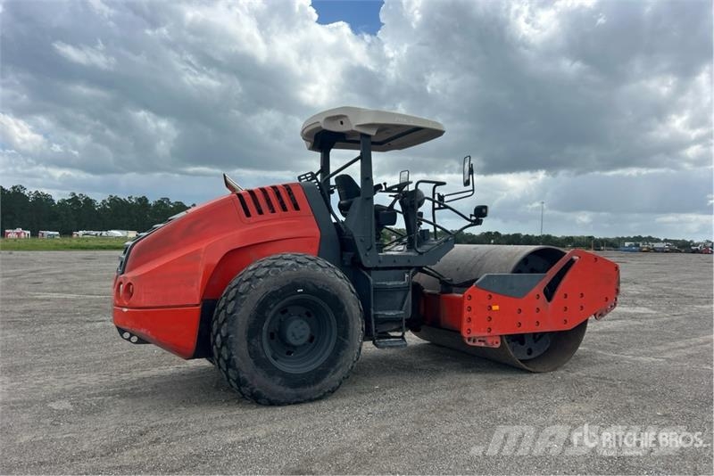 Hamm H11i Smooth Drum Compactor Valjci sa jednim bubnjem