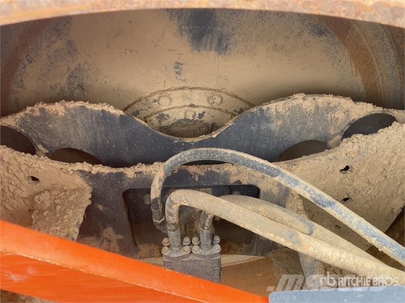 Hamm H12iP Padfoot Drum Compactor مداحل أحادية الأسطوانة