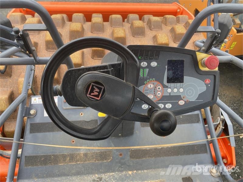Hamm H12iP Padfoot Drum Compactor مداحل أحادية الأسطوانة