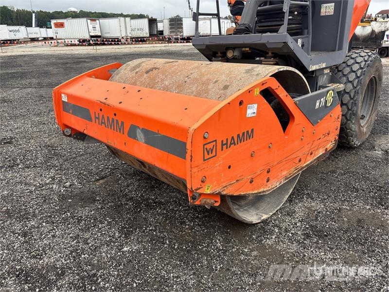 Hamm H7i Smooth Drum Compactor Valjci sa jednim bubnjem