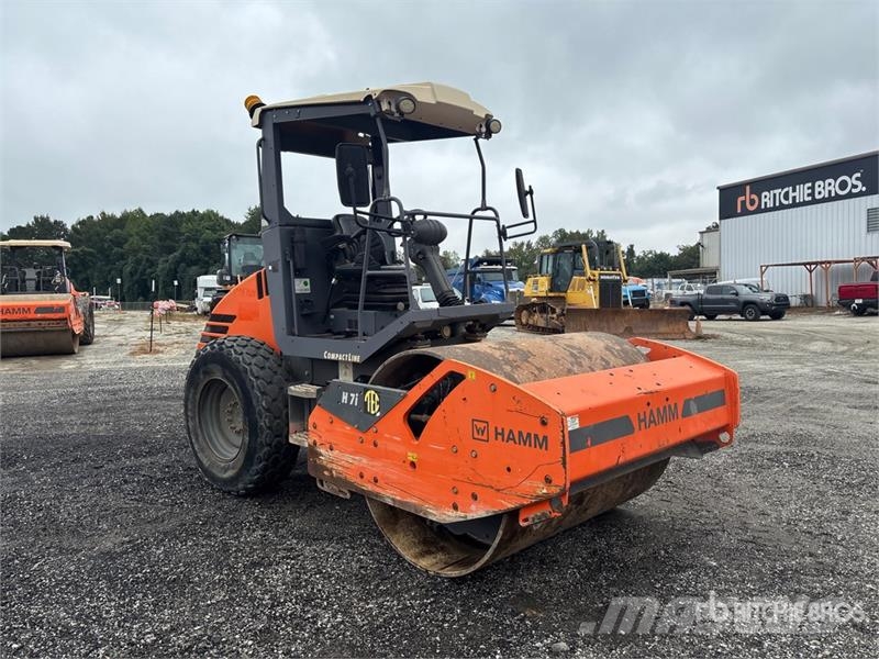Hamm H7i Smooth Drum Compactor Valjci sa jednim bubnjem