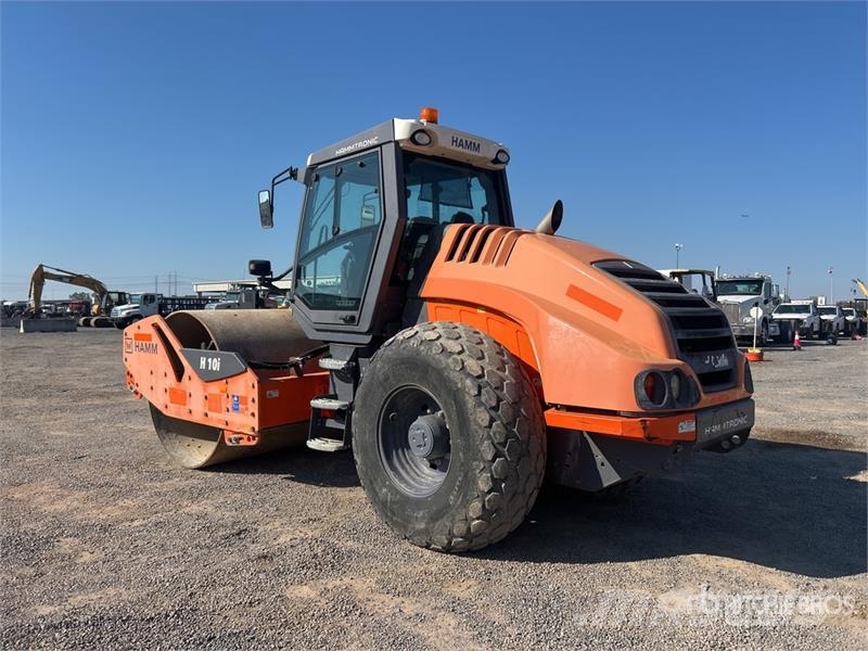 Hamm HD110 Double Drum Roller Twin drum rollers