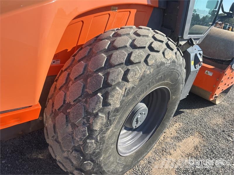 Hamm HD110 Double Drum Roller Twin drum rollers