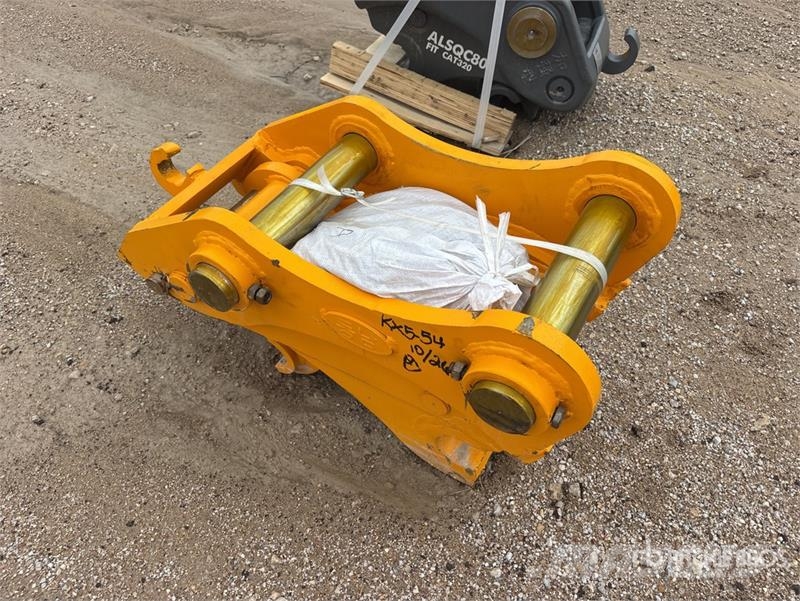 Handy HEC320 Hydraulic Excavator Coupler (Unused) Бързи съединители