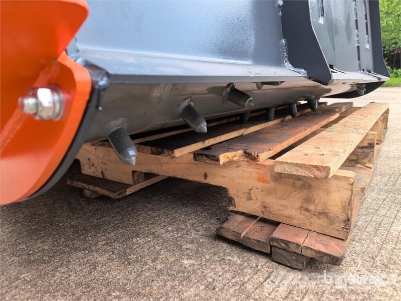 Handy HNHB78 78 in Power Rake Skid Steer Bucket (Unused) Łyżki do ładowarek