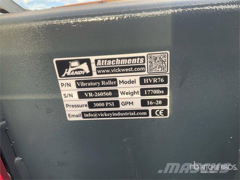 Handy HVR76 76 in Skid Steer Vibratory Roller (Unused) Rodillos