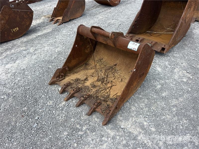 Harford 34 in Digging Excavator Bucket Buckets