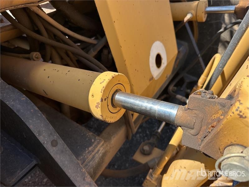 Harlo HP6500 Vanterenski viljuškar
