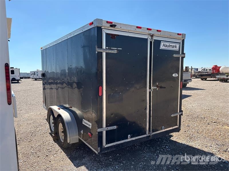 Haulmark 14 ft T/A Enclosed Trailer Прицепы-фургоны