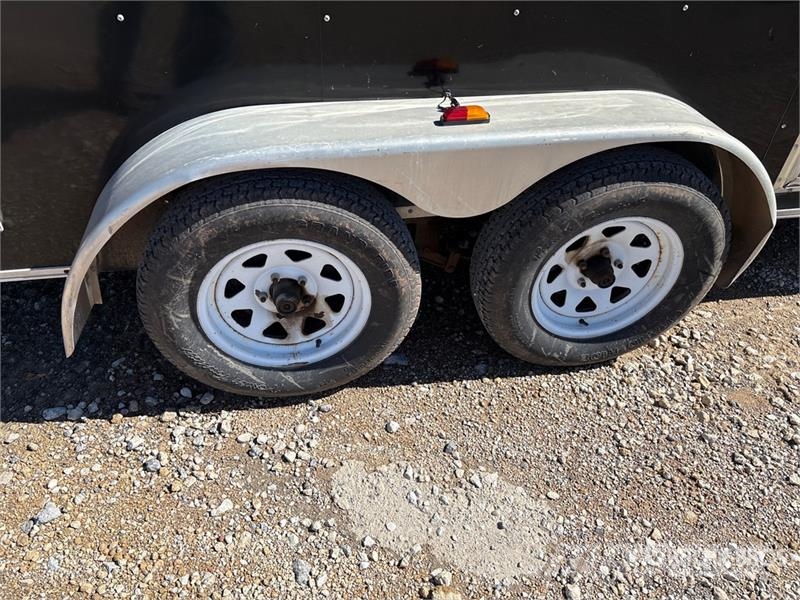 Haulmark 14 ft T/A Enclosed Trailer Прицепы-фургоны