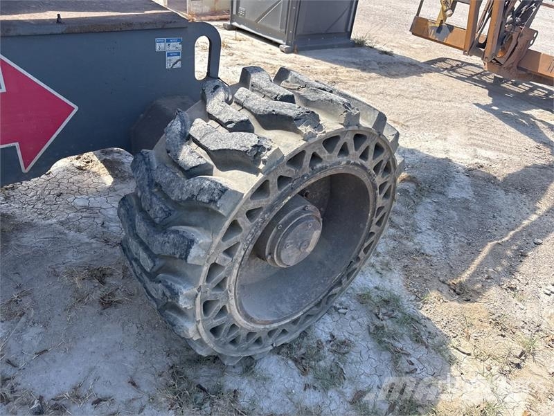Haulotte HA46 RTJO 4WD Diesel Articulating Boom Lift Karos emelők