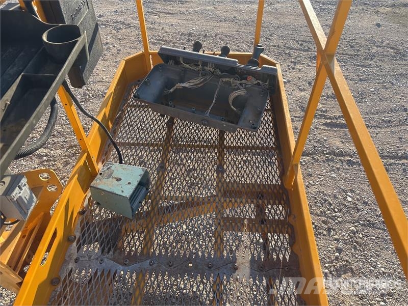 Haulotte HA46RTJO 4WD Diesel Articulating Boom Lift (Inoper Piattaforme a braccio articolato