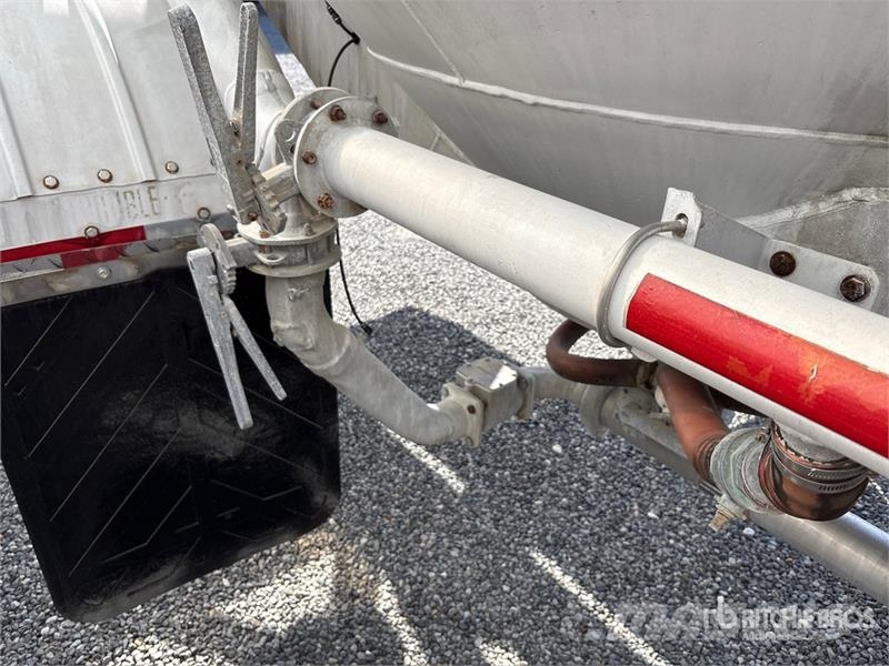 Heil 1010 cft T/A Pneumatic Bulk Trailer Прочие прицепы